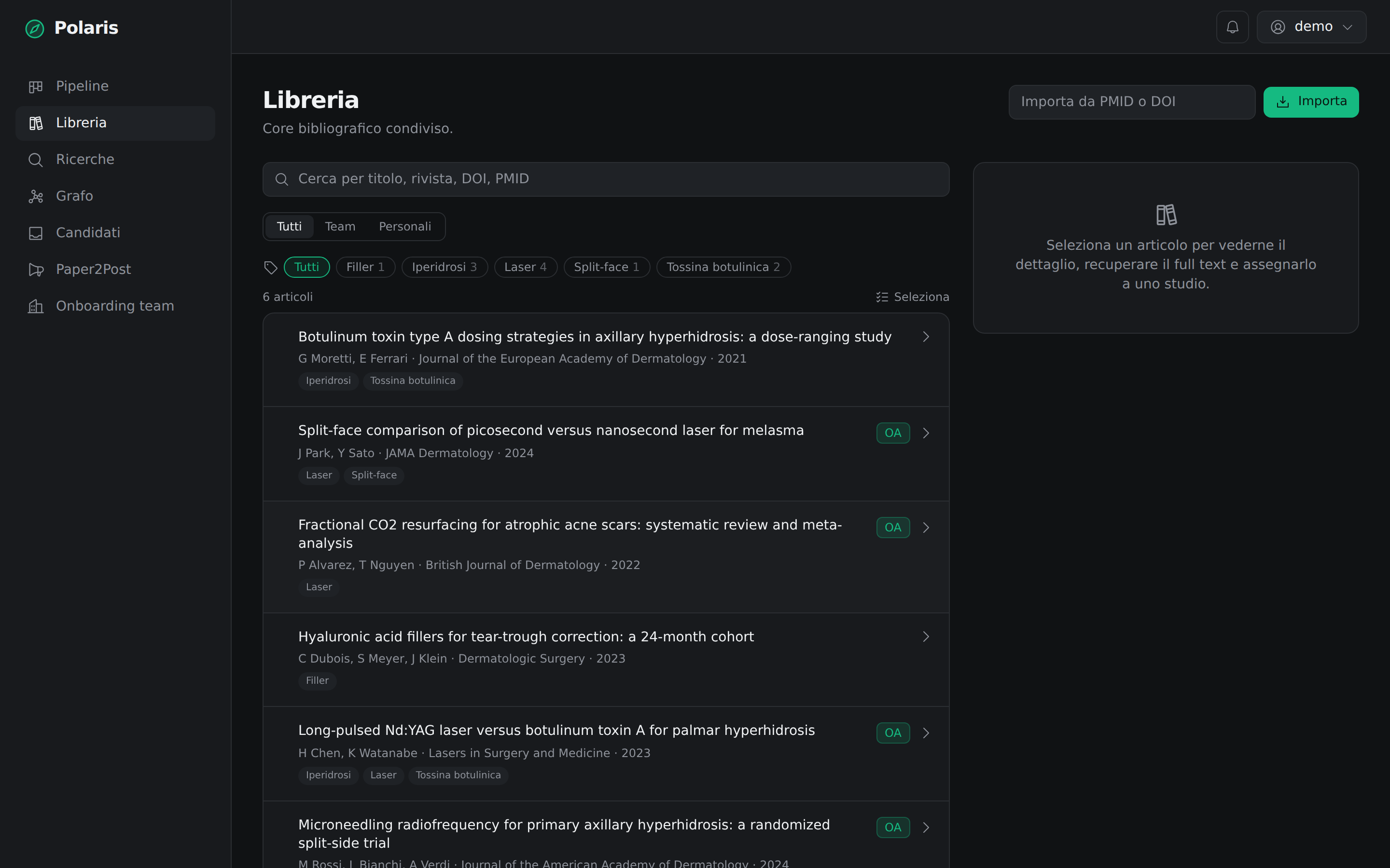 Libreria bibliografica con filtri per tag e badge open access.